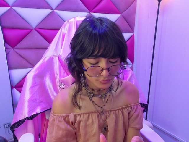 DaniDream from BongaCams