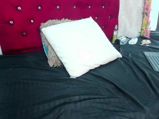 Melody-Megann Porn Show