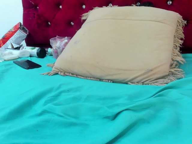 Melody-Megann's BongaCams show and profile