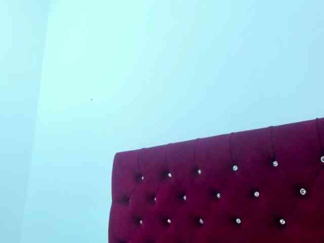 Melody-Megann webcam