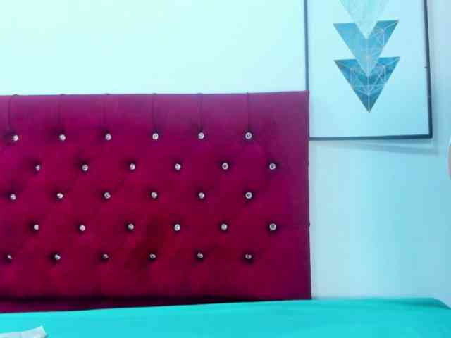 Melody-Megann webcam