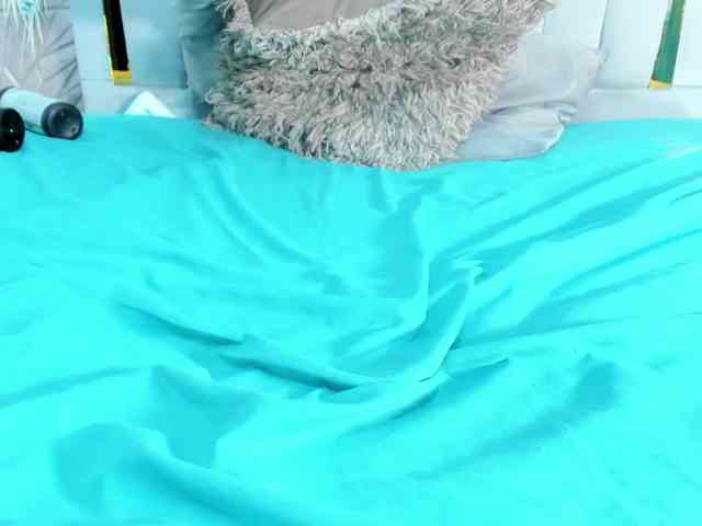 Melody-Megann webcam