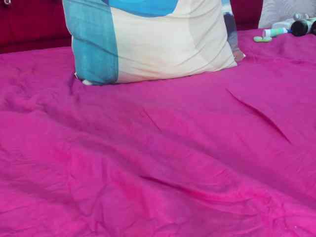 Melody-Megann webcam
