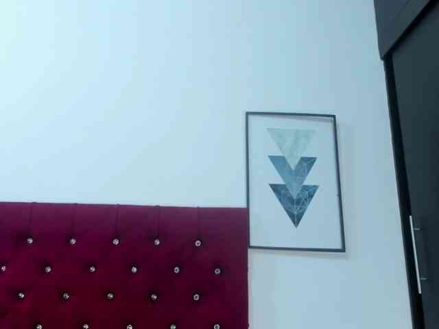 Melody-Megann webcam