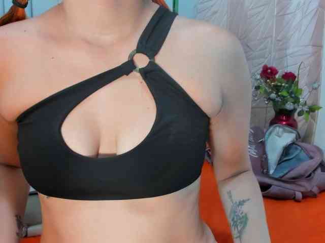 Melody-Megann webcam