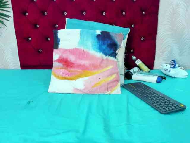 Melody-Megann webcam