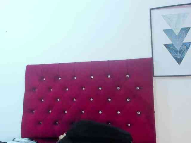 Melody-Megann webcam