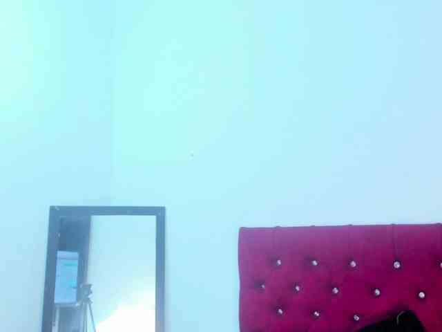 Melody-Megann webcam