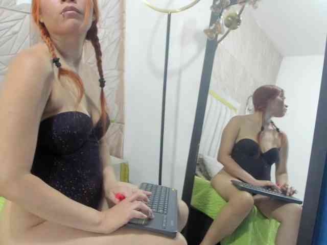 Melody-Megann webcam