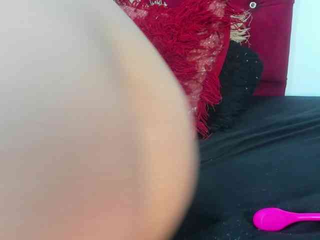 Melody-Megann webcam