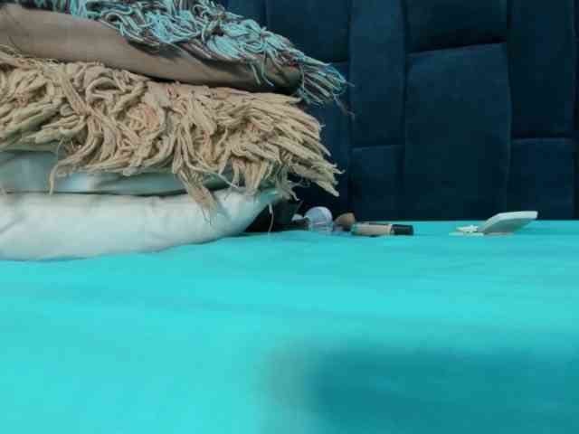 Melody-Megann webcam