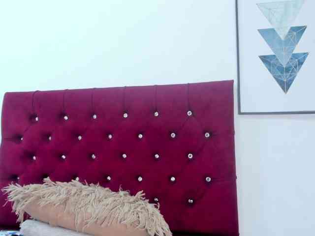 Melody-Megann webcam