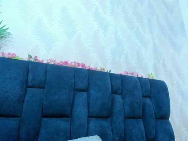 Melody-Megann webcam