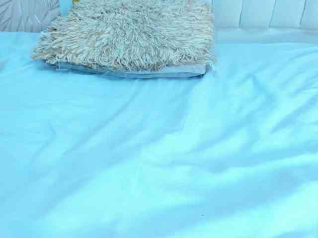 Melody-Megann webcam