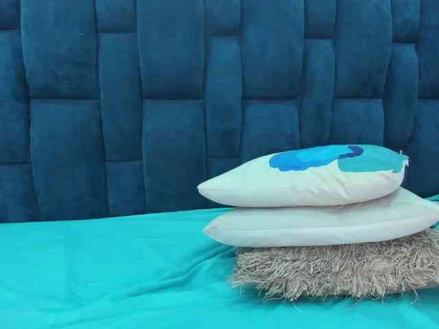 Melody-Megann webcam