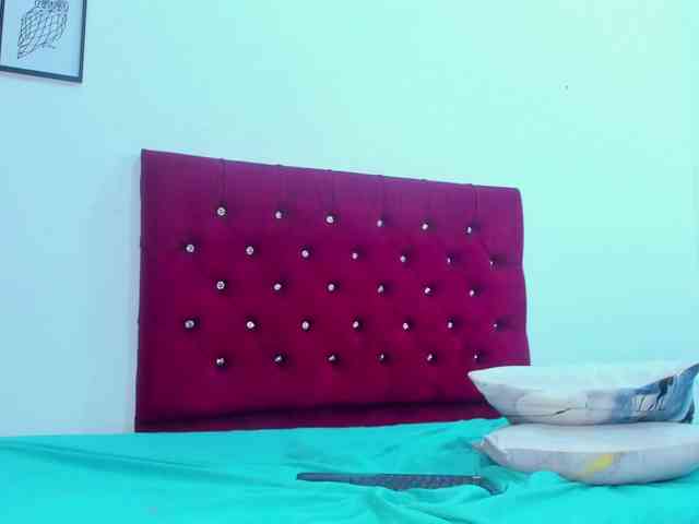 Melody-Megann webcam