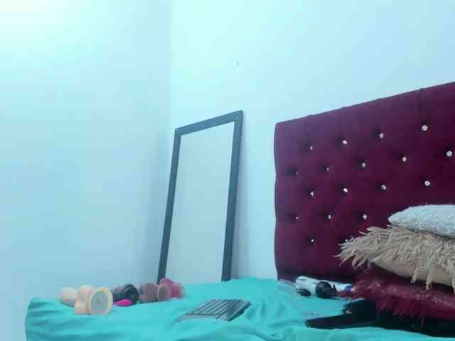 Melody-Megann webcam