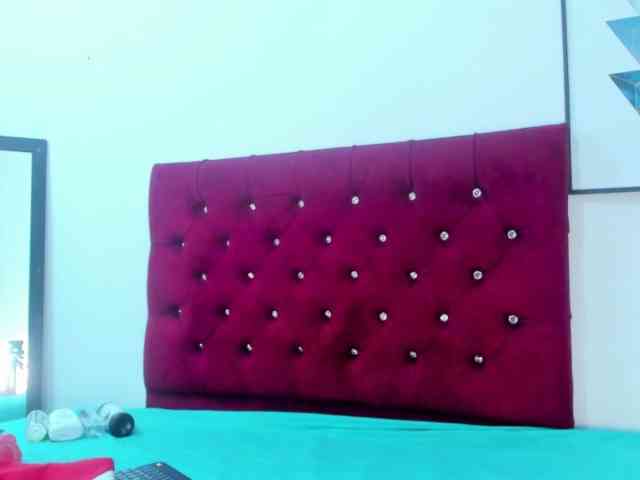 Melody-Megann webcam