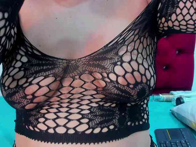 Melody-Megann webcam