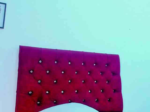 Melody-Megann webcam