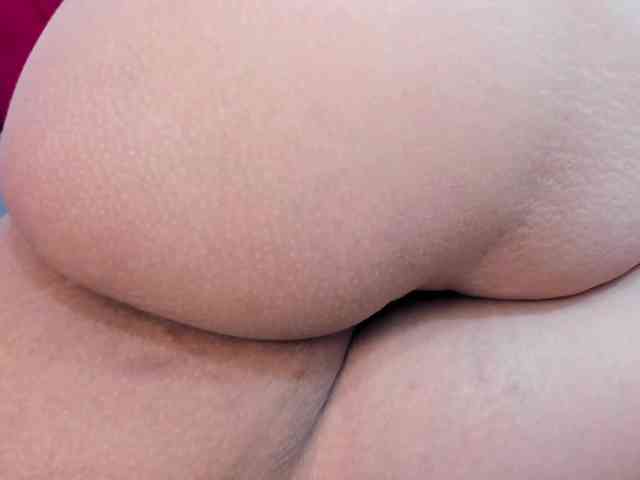 Melody-Megann webcam