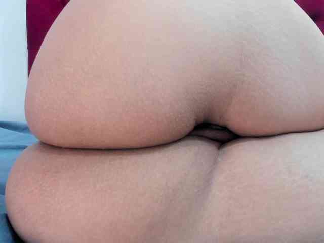 Melody-Megann webcam