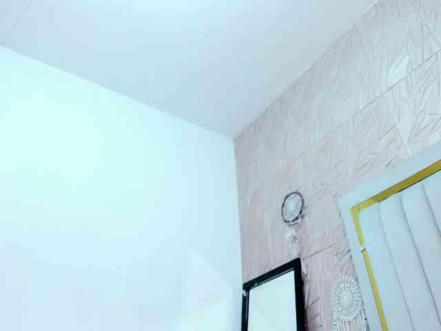 Melody-Megann webcam