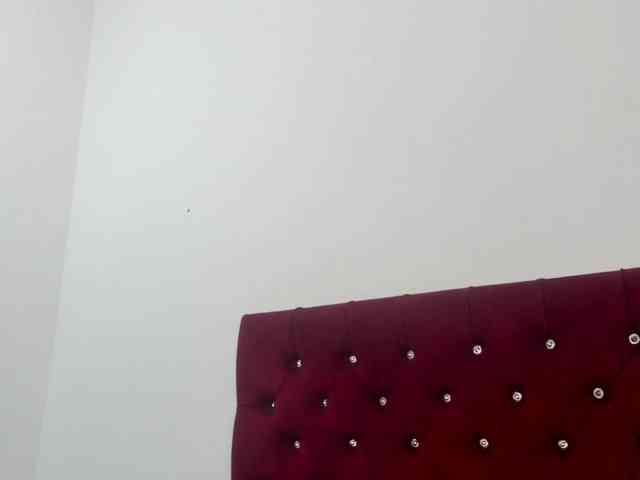 Melody-Megann webcam