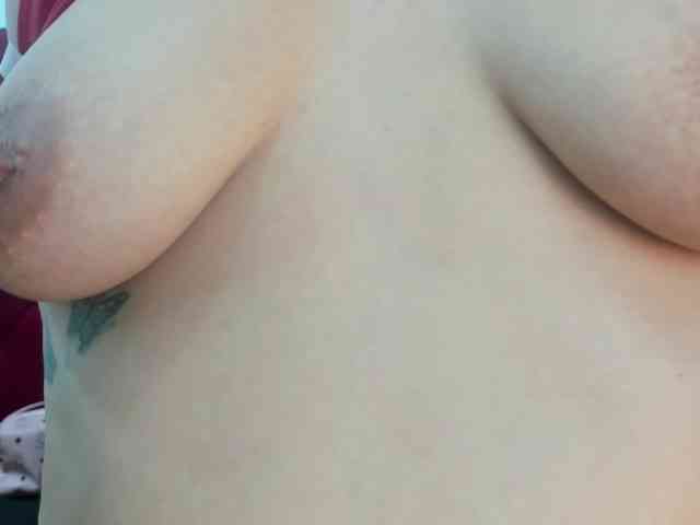 Melody-Megann webcam