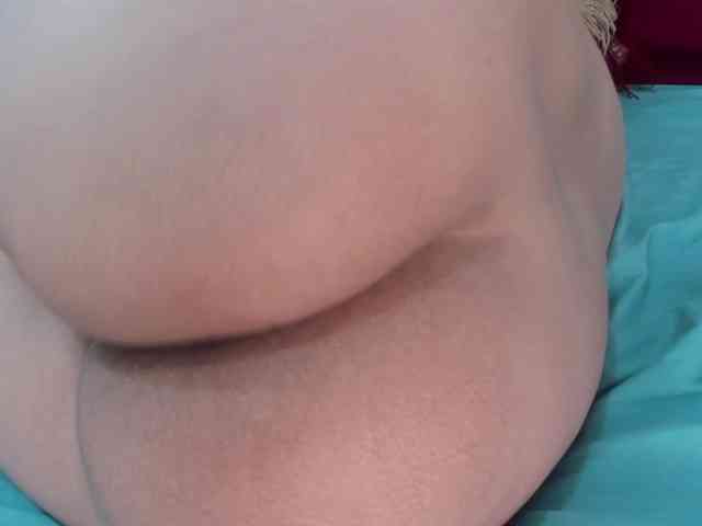 Melody-Megann webcam