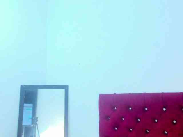 Melody-Megann webcam