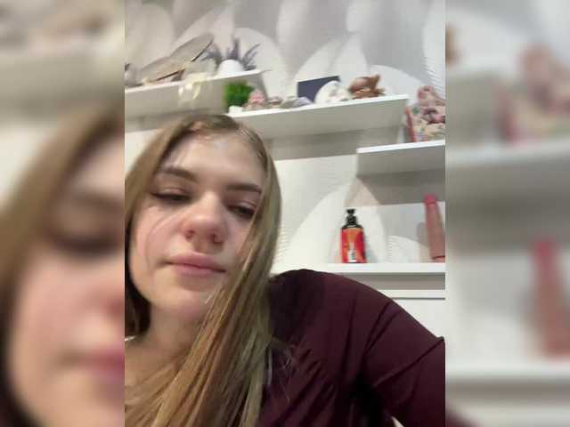 -Tiki-Riki-'s BongaCams show and profile