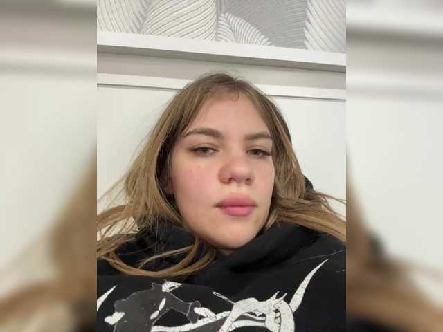 -Tiki-Riki-'s BongaCams show and profile