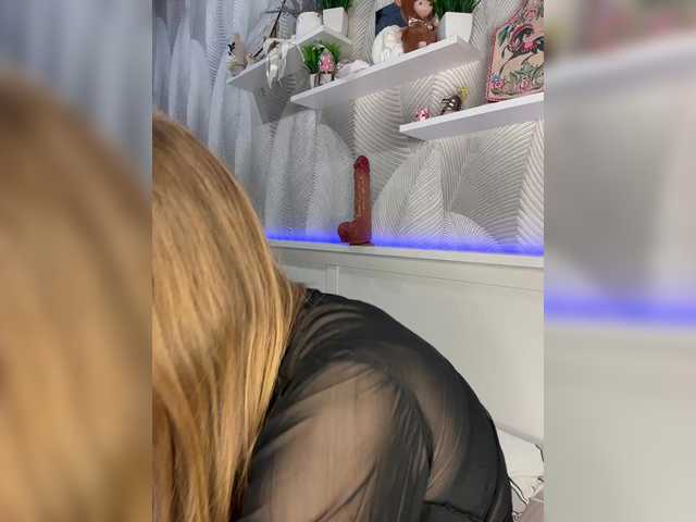 -Tiki-Riki-'s BongaCams show and profile