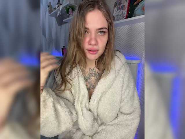 -Tiki-Riki-'s BongaCams show and profile