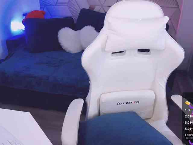 AmbraEnms Live Webcam on BongaCams