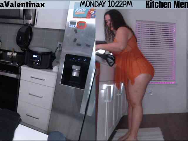 MilaValentina webcam