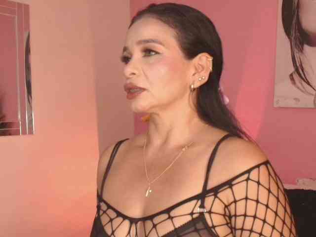 Pammela-smith Pammela-smith