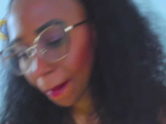 Alexajhonson10's BongaCams show and profile