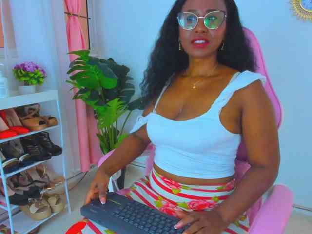 AlexaJhonson10 webcam