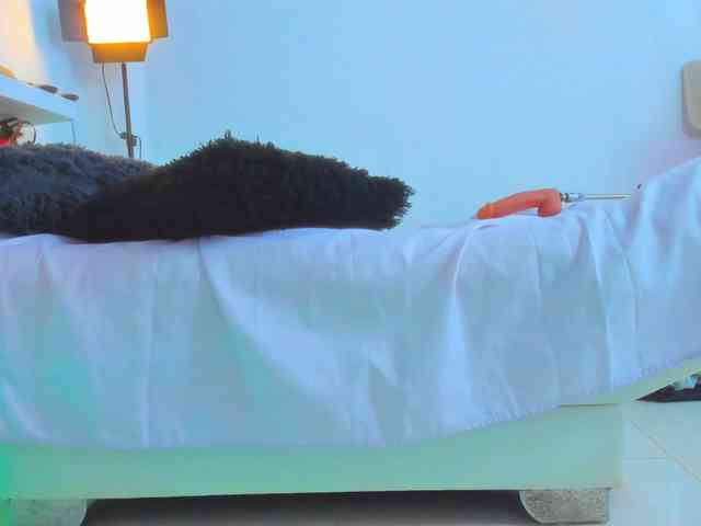 AlexaJhonson10 webcam