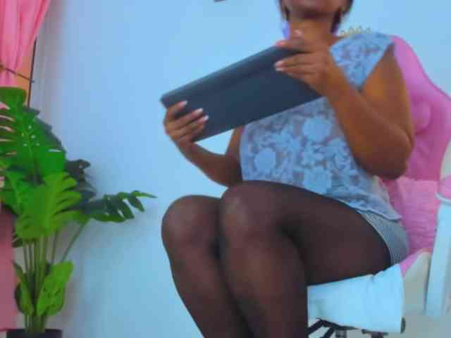 AlexaJhonson10 webcam