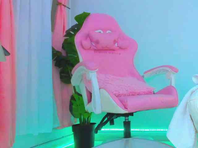 AlexaJhonson10 webcam