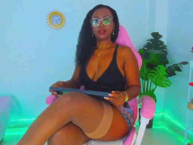 AlexaJhonson10 webcam