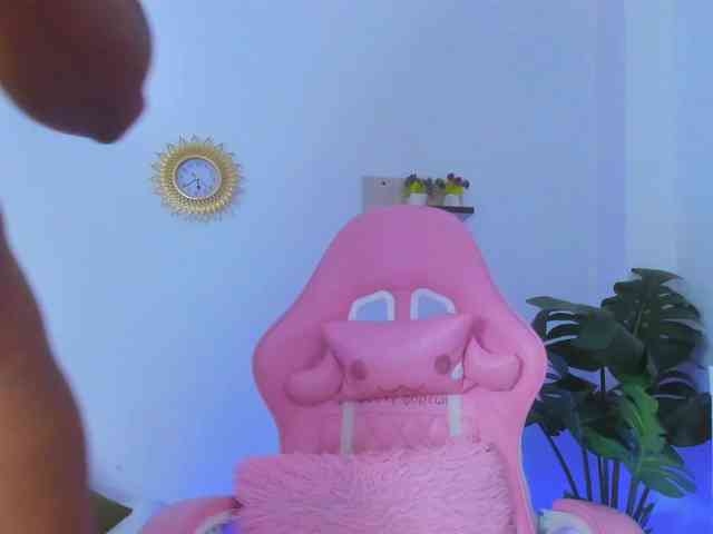 AlexaJhonson10 webcam