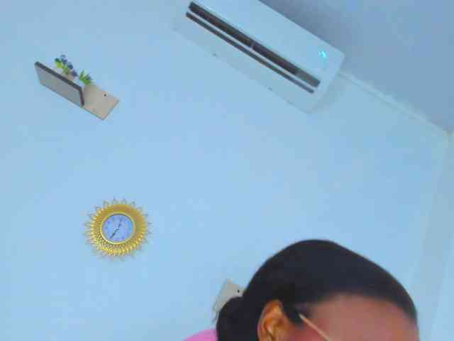 AlexaJhonson10 webcam