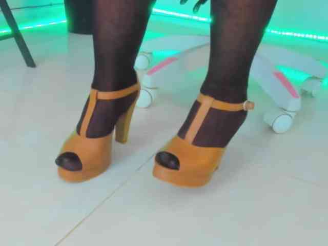 AlexaJhonson10 webcam