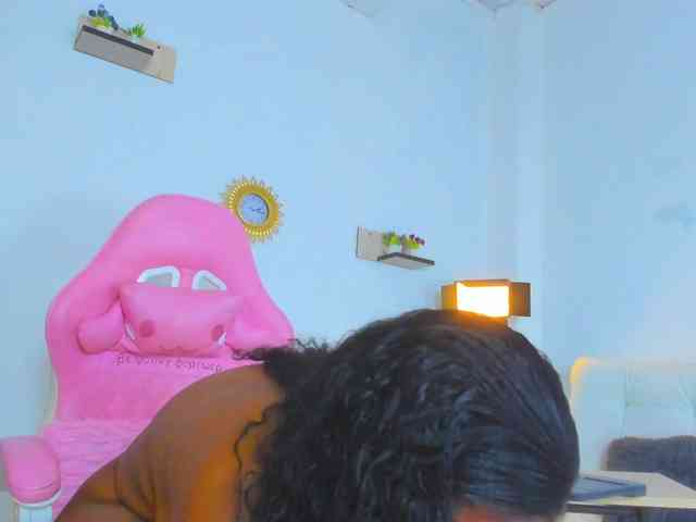 AlexaJhonson10 webcam