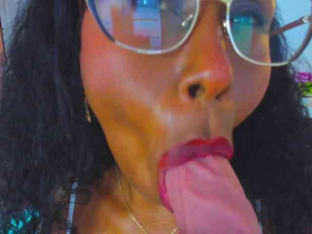 AlexaJhonson10 webcam