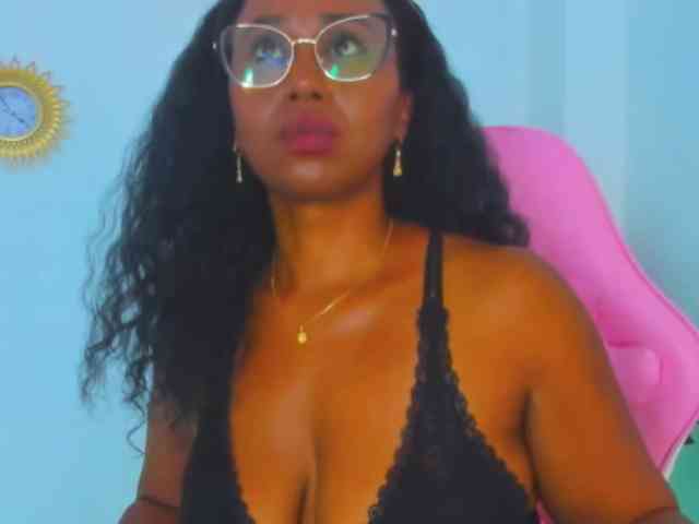 AlexaJhonson10 webcam